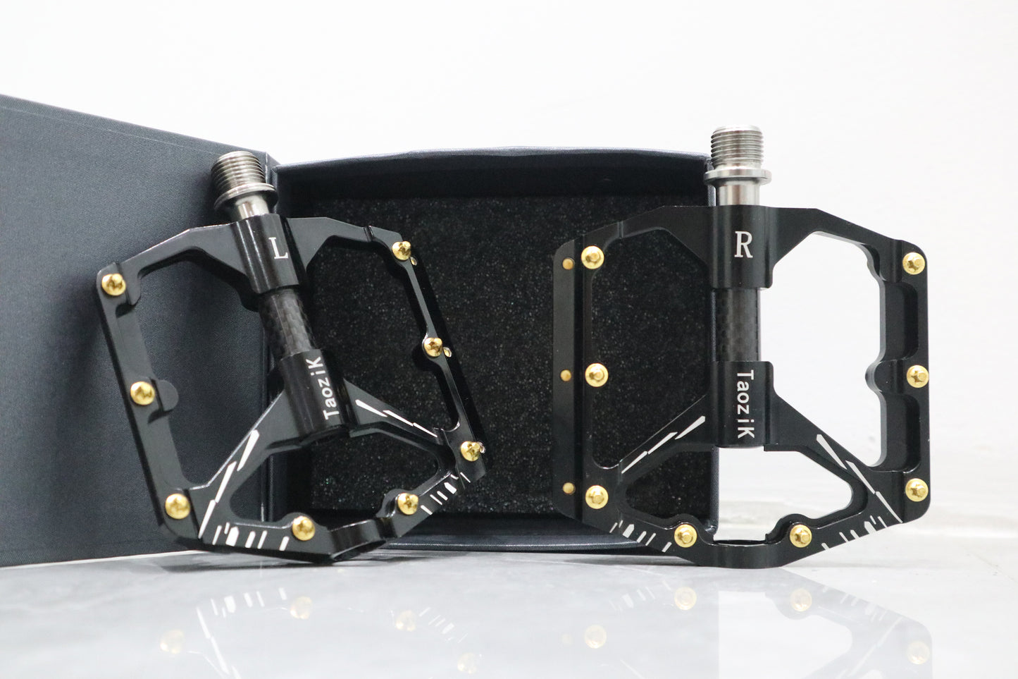9/16" Titanium alloy Pedals