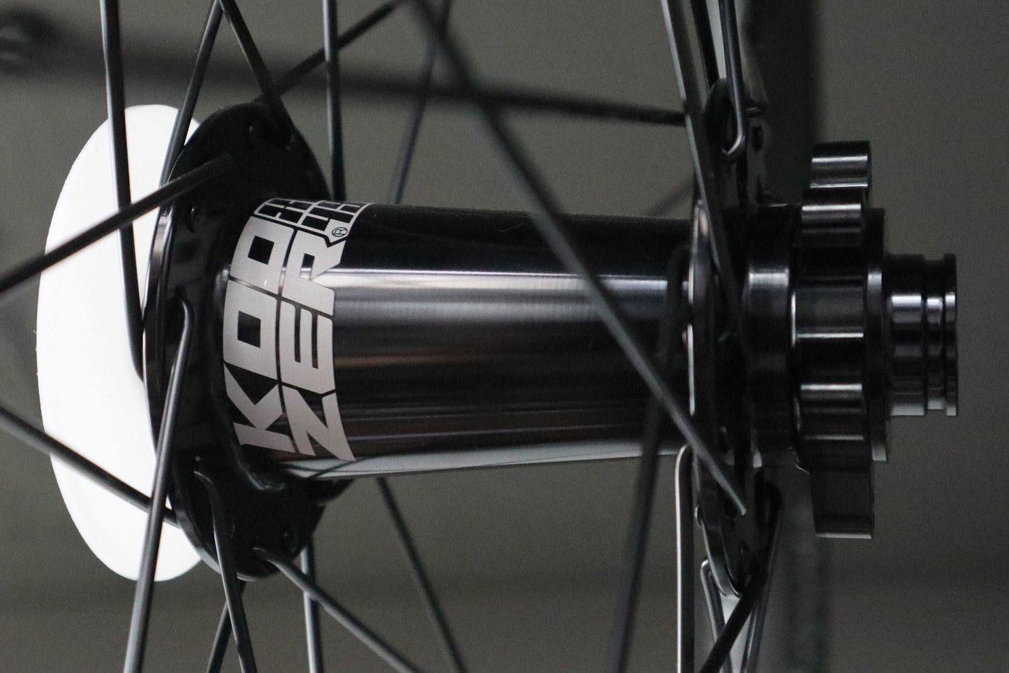 a Pair of SunRingle Düroc 35 Wheels