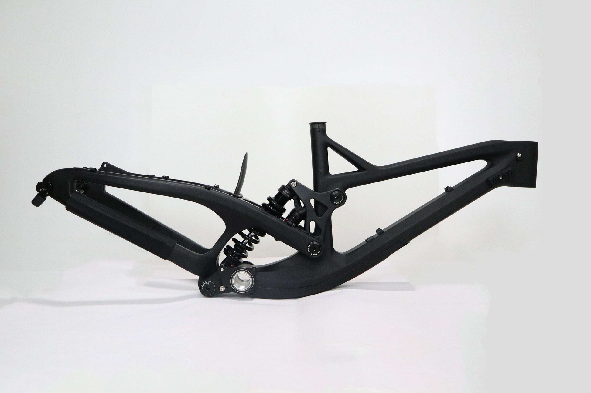 DH frame, shock included (Carbon)