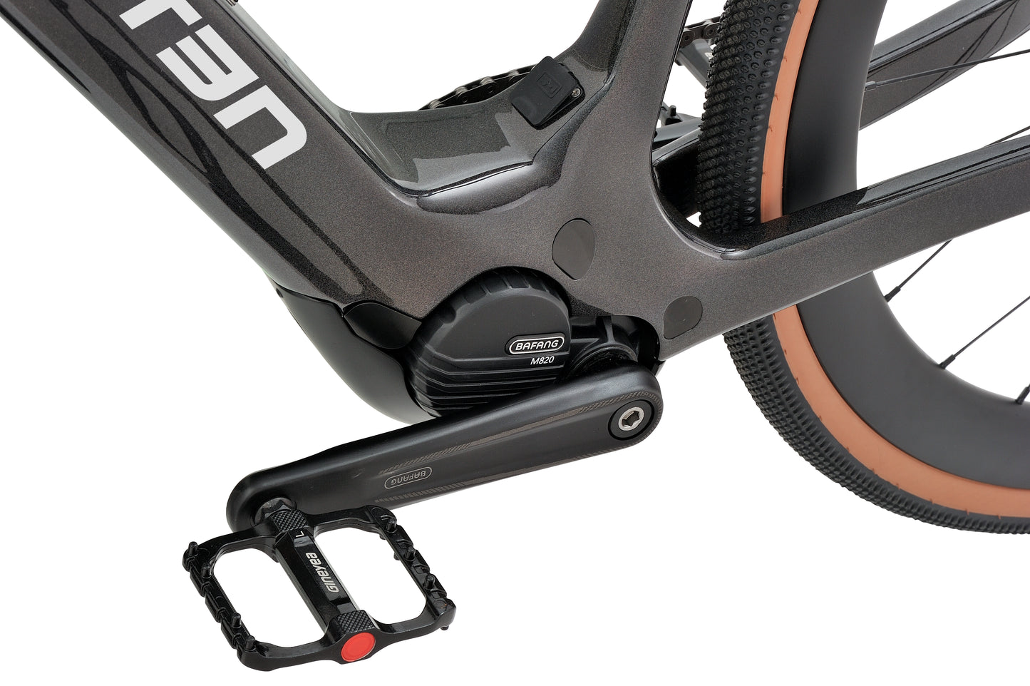Eagle M820 E-Gravel Bike (Carbon)
