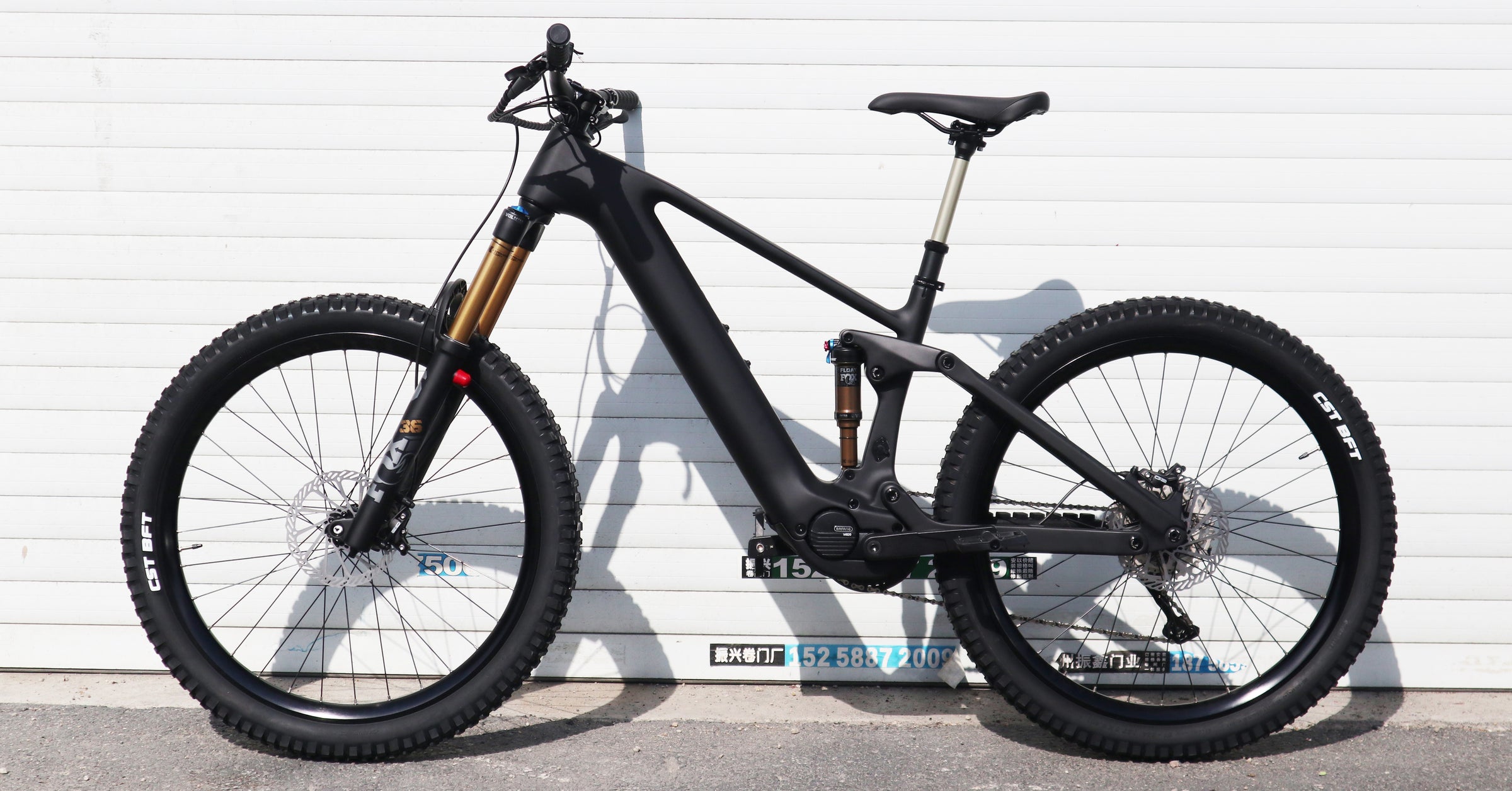 CEF50 Lightweight Bafang M820 eMTB | Carbon Frame | Ultra-Light Electric Mountain Bike