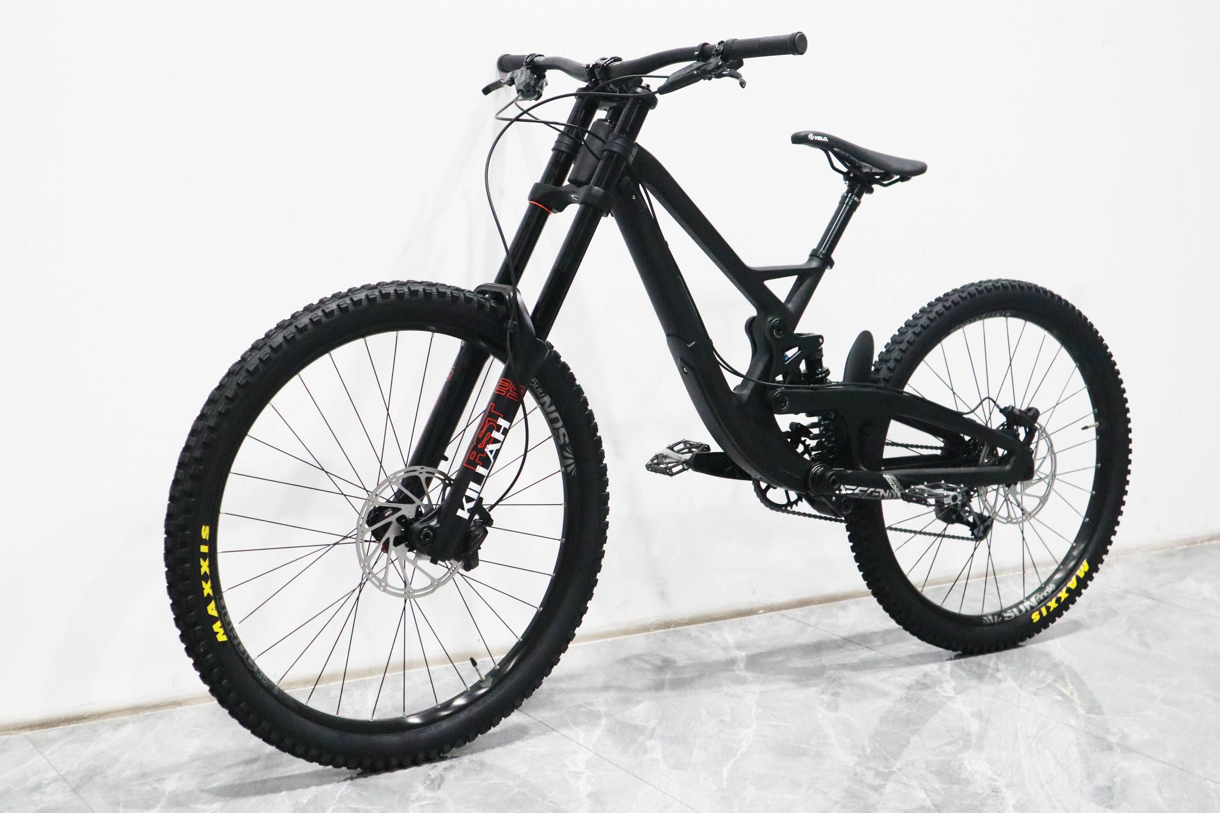 d4x mountainbike 4LEAF DH MTB (Carbon) – 4LEAF Bikes