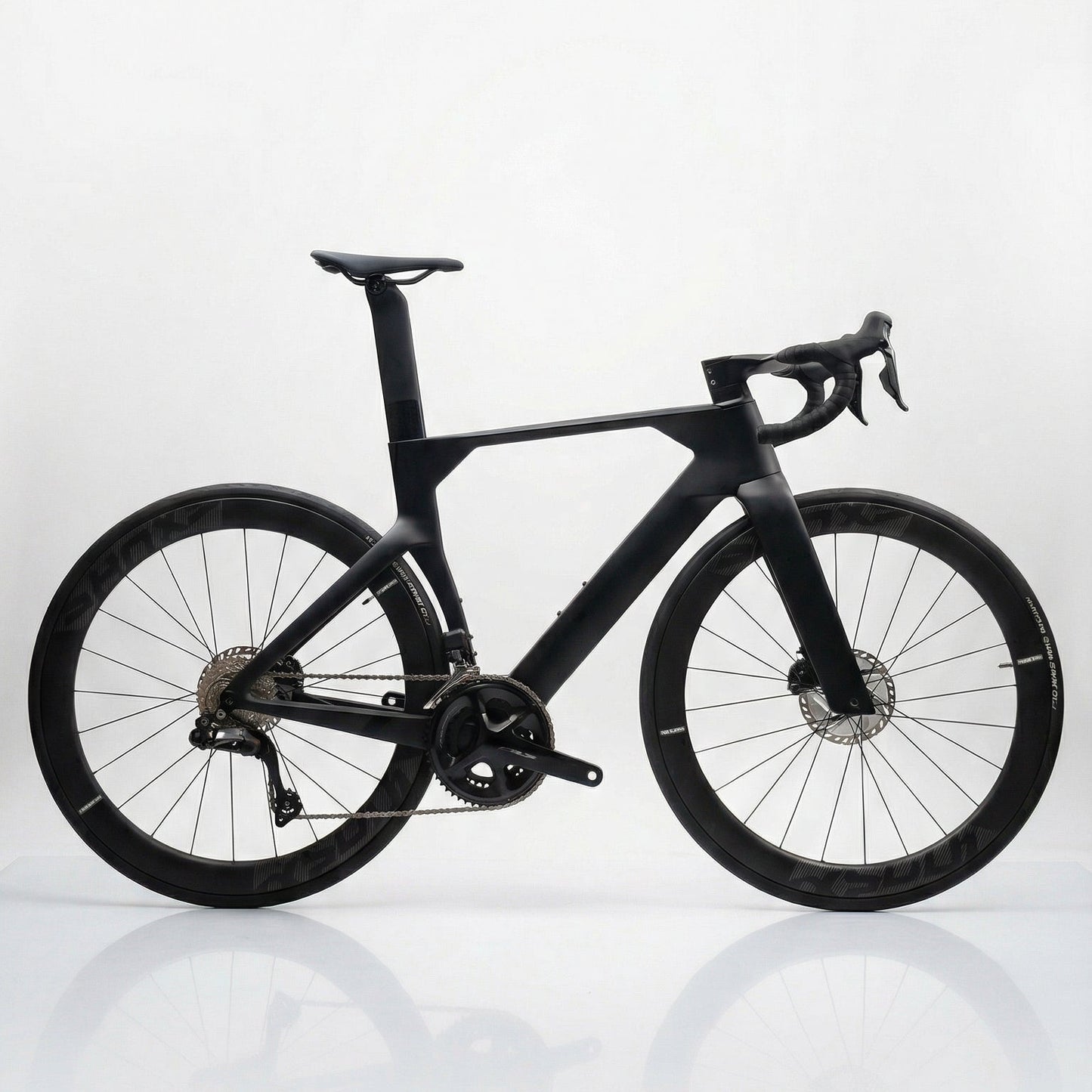 R06 700*32C Aero Road Bike