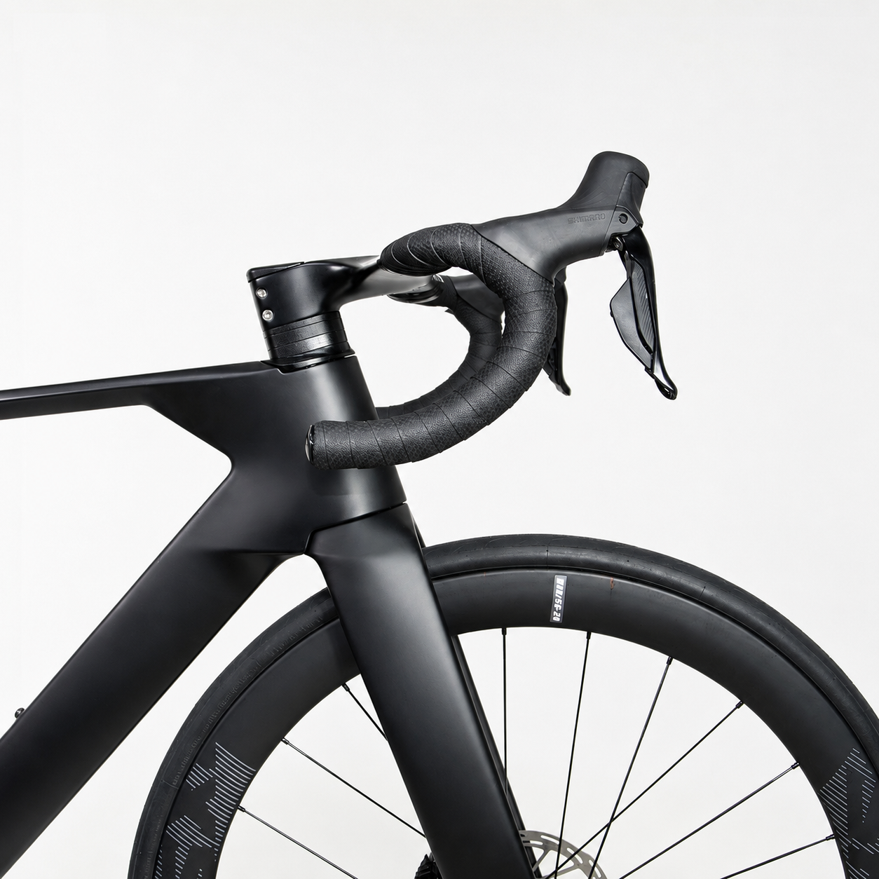 R06 700*32C Aero Road Bike