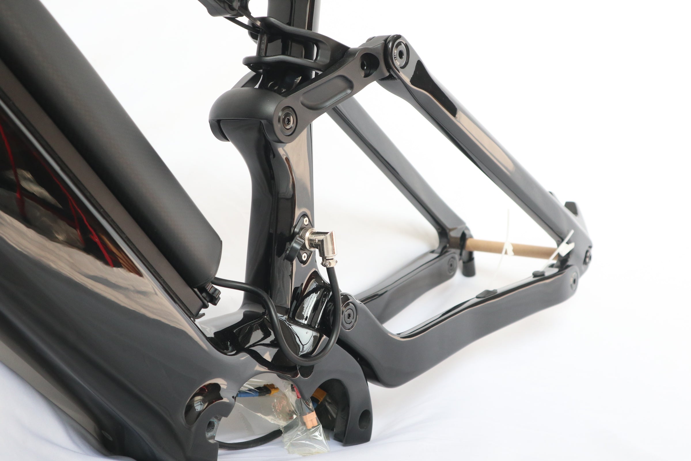 Bafang M510/M560 Enduro Frameset (CEF69) – 4LEAF Bikes
